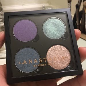 Four Anastasia Beverly Hills Eyeshadow